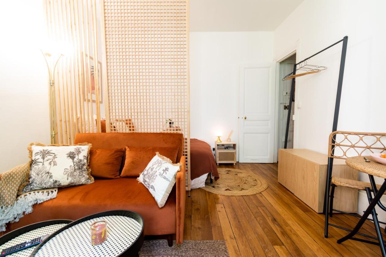 Cosy Et Comfort Studio Equipe A Clichy 5 Min Metro Екстер'єр фото