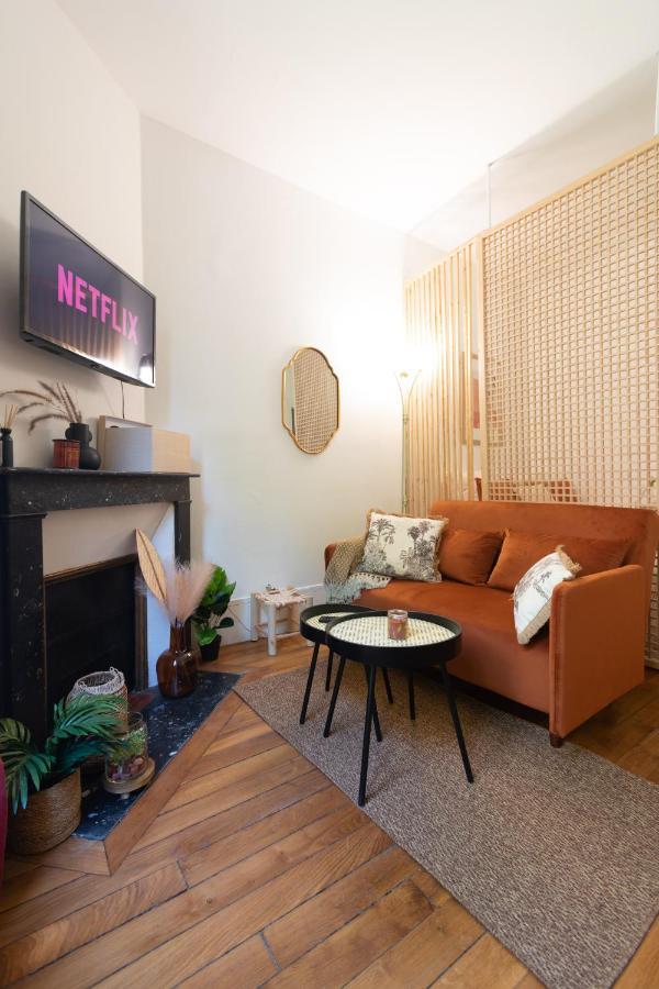 Cosy Et Comfort Studio Equipe A Clichy 5 Min Metro Екстер'єр фото