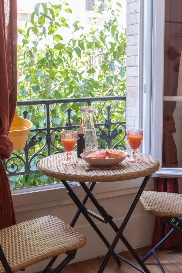 Cosy Et Comfort Studio Equipe A Clichy 5 Min Metro Екстер'єр фото