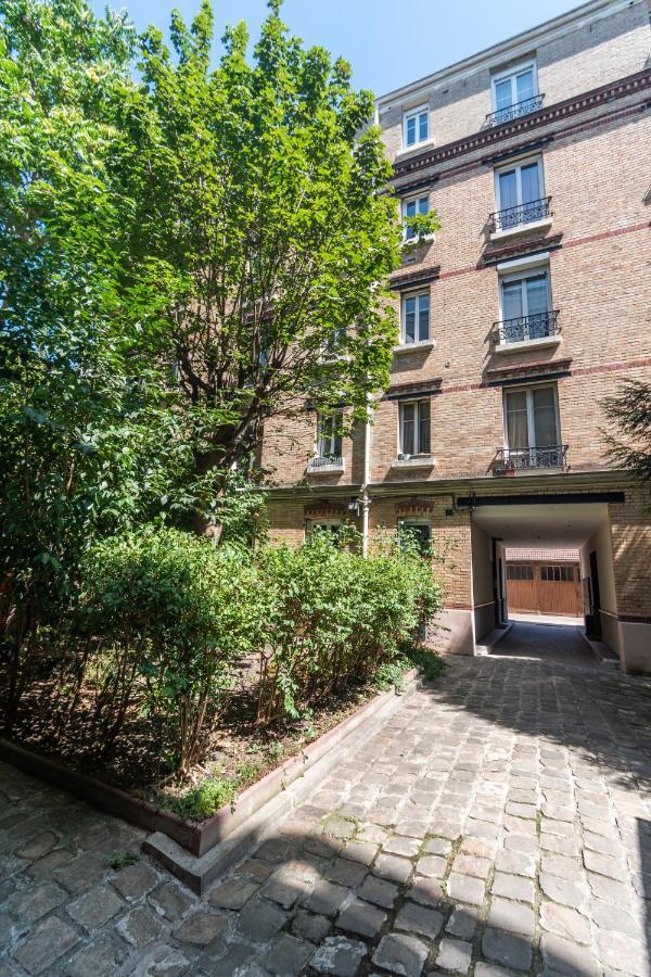 Cosy Et Comfort Studio Equipe A Clichy 5 Min Metro Екстер'єр фото